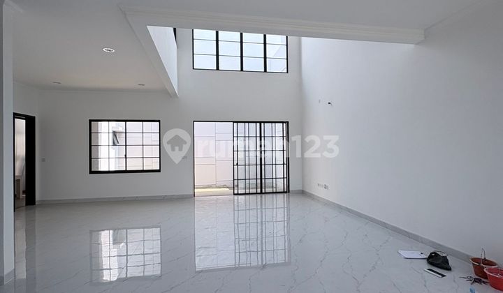 Disewakan Rumah Villa Pasir Putih Pik 2 Uk 10x20 (2 Lt) 2