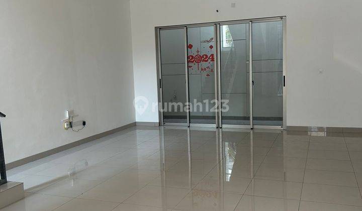 Disewakan Rumah Mewah Uk 8x15 (2 Lt) Di Cluster San Antonio Pik 2 2