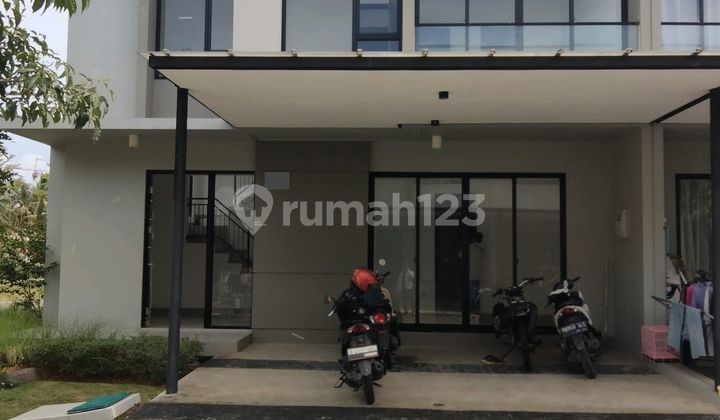 Disewakan Rumah Milenial Uk 8x10 (2 Lt) Pik 2