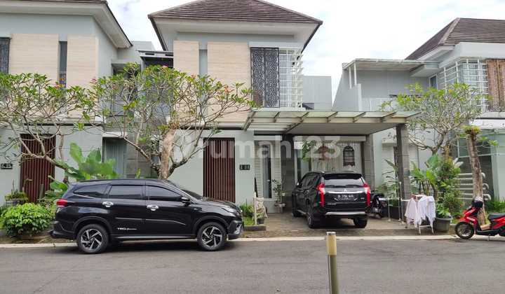 House in a residential area in Seturan near Transmart, Maguwoharjo, Ambarukmo Plaza, Lippo Plaza, Lotte Mart, Pakuwon Mall, UIN, UPN,
