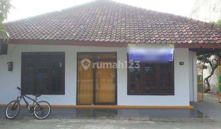 Ruko atau ruang usaha cocok kantor, cafe, sekolah, tempat les, area tengah kota dekat ke Balai Kota, Gembira loka zoo, Timoho, Ambarukmo Plaza, dll 1