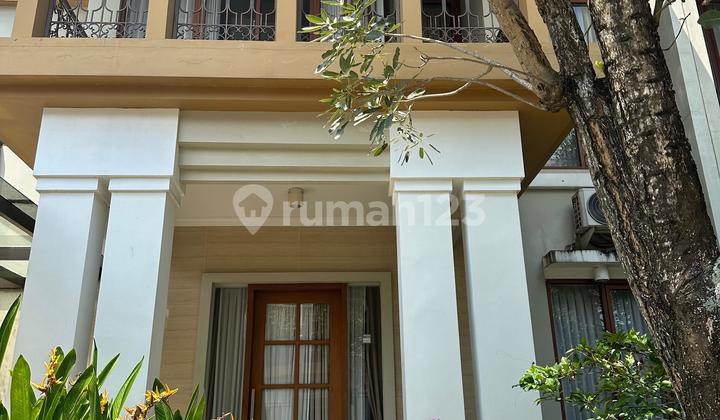 A fully furnished house in an elite housing complex on Jalan Kaliurang km 7, close to UGM, UNY, Al Azhar, Pakuwon Mall, DIY Regional Police, etc.