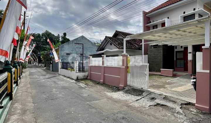 Rumah besar murah di tengah kota jogja area Kotagede dekat ke XT Square, Ambarukmo Plaza, 