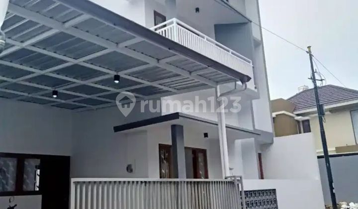 Affordable house on Jl Kaliurang km 7 near UGM, UNY, Al Azhar, Sardjito Hospital, Pakuwon Mall