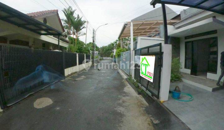 Rumah di Sekelimus Buah Batu Dekat Tol