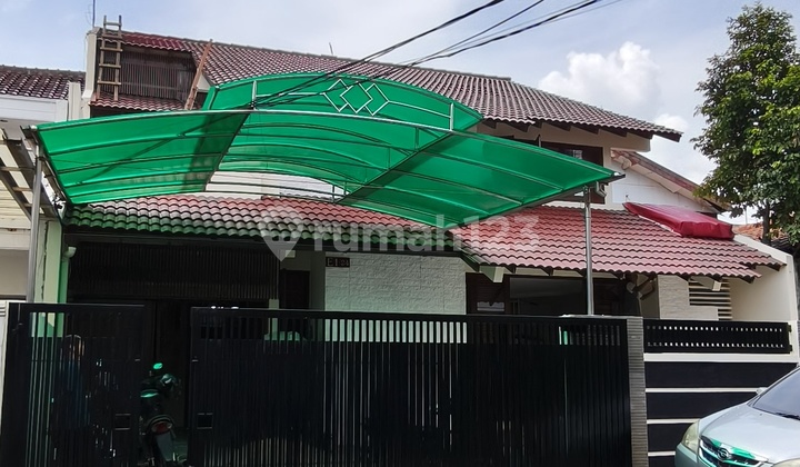 Puri Indah Rumah Nyaman Lokasi Bagus Siap Huni