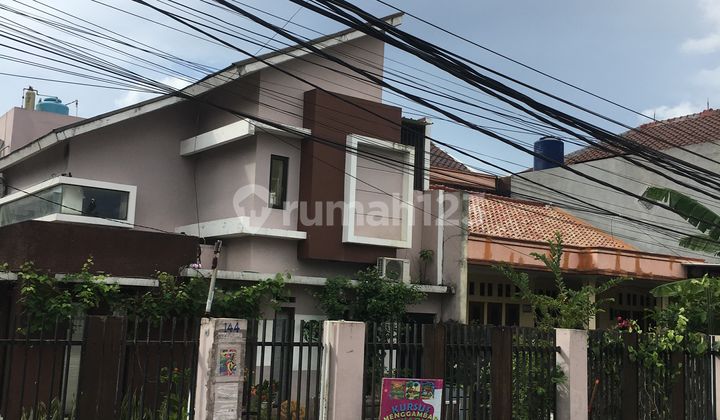 Lubang Buaya Jaktim Rumah Bagus Siap Huni