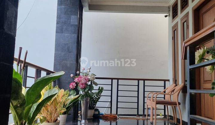 Rumah 2 Lantai Asri, Ada Swimming Pool Di Tegal Rotan 2