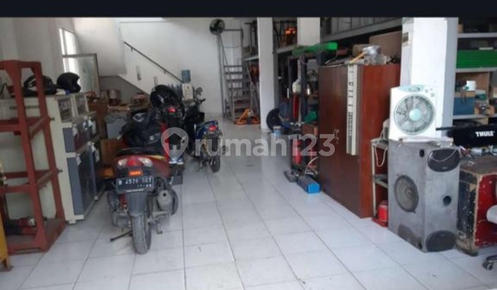 Ruko 3 lantai jln raya cikunir 4