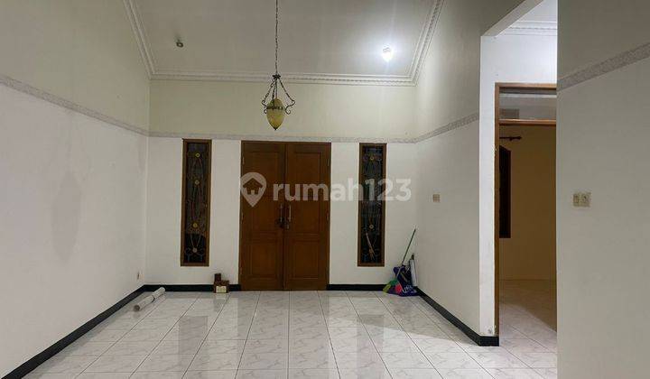 Rumah sederhana..lingkungan Asri di Antapani 2