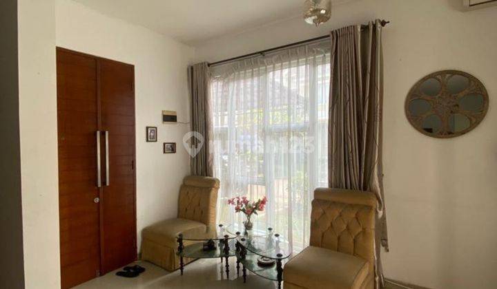 Rumah cantik minimalis posisi hoek 2