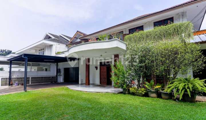 Rumah Mewah Cantik di Pondok Indah, Jakarta Selatan Rumah Mewah Cantik di Pondok Indah, Jakarta Selatan