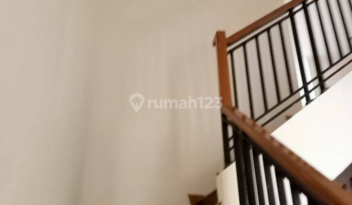 Rumah Cantik Baru Renovasi Di Cluster Yg Strategis 2