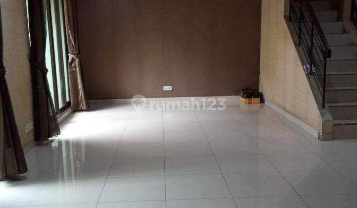 Dijual Rumah Ada Ac 4 Unit, Lingkungan Nyaman di Foresta Allevare 2