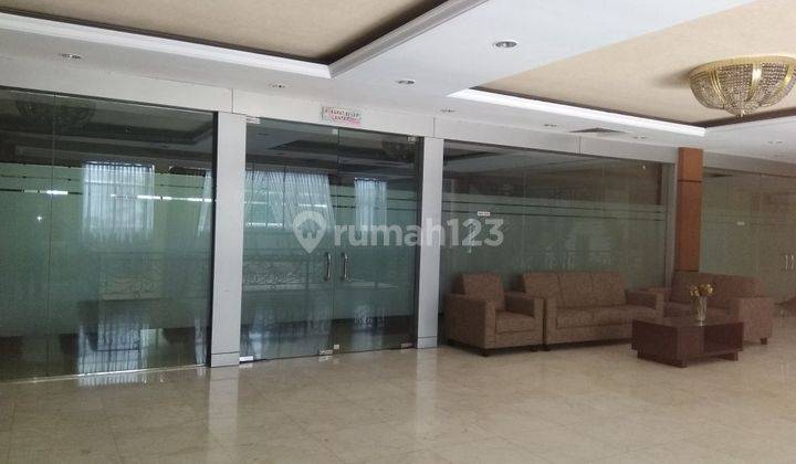 Dijual Gedung 4 Lantai, 1 Basement, Sedikit Lantai 5 di Bogor 2