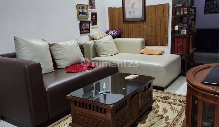 Dijual Rumah Lokasi Strategis View Taman di Nusaloka Bsd 2