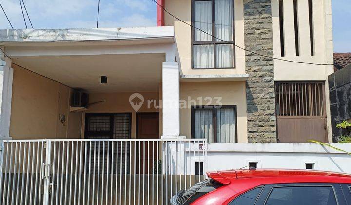 Dijual Rumah 2 Lantai, Cantik dan Rapi di Griya Loka, BSD City  1