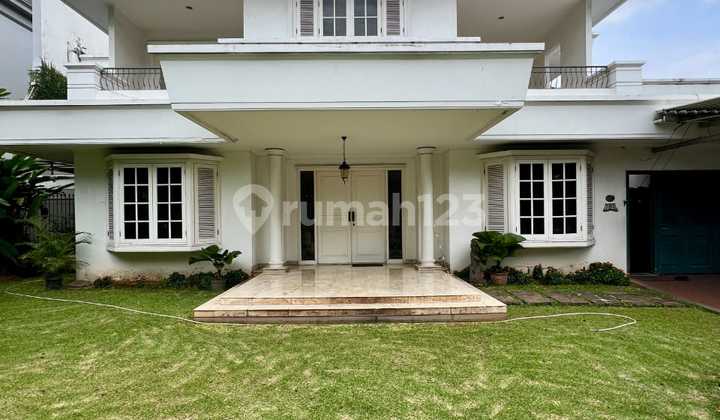 Rumah di Simprug Golf, Heritage House, Prime Area, Wide Road