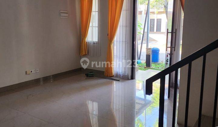 Disewakan Rumah Semi Furnished di Savia Park 2