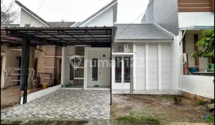 Dijual Rumah Lantai Granit dalam Cluster di Serpong Garden Dijual Rumah Lantai Granit dalam Cluster di Serpong Garden
