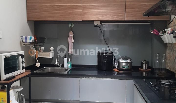 Dijual Rumah Full Furnished di Nusaloka BSD City 2