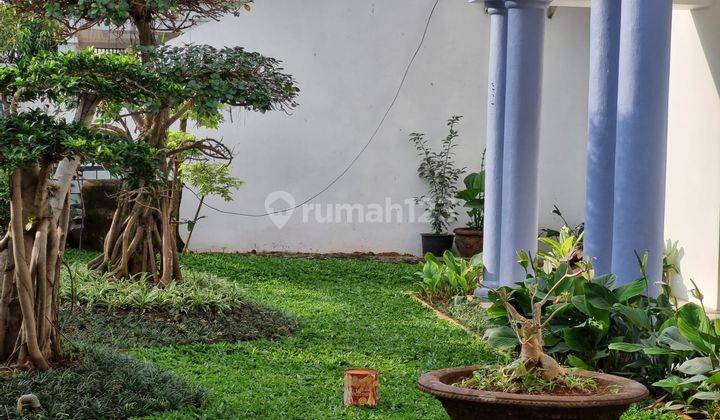 Disewakan Rumah Semi Furnish di Puspitaloka 2