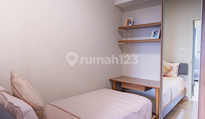 Disewakan Apartment 2 BR Corner Bagus Full Furnished Dekat Serpong Tangerang