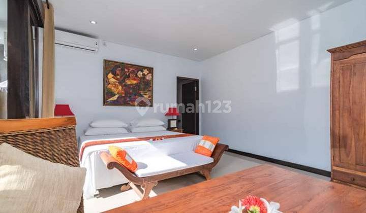 Two Identical Villas  In One Price In Lovina 2