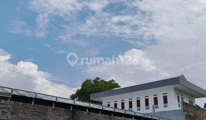 High-Potential Commercial Shophouse In Seririt, Bali 2