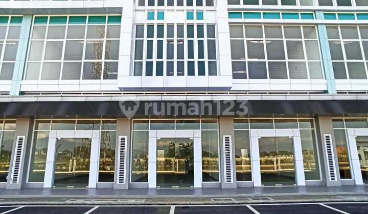 Ruko Murah Bagus 208 m2 HGB Topaz Commercial, Summarecon Bandung