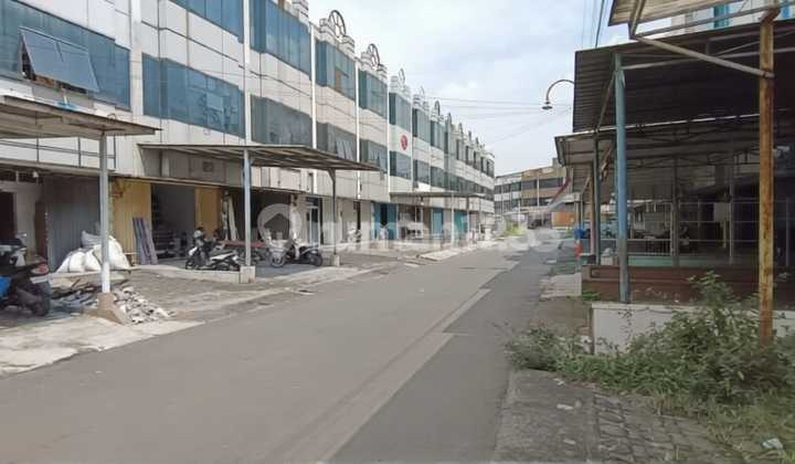 Ruko 3 Lantai Murah Ada Lift Siap Huni di Kopo Mas Kopo, Bandung Ruko 3 Lantai Murah Ada Lift Siap Huni di Kopo Mas Kopo, Bandung