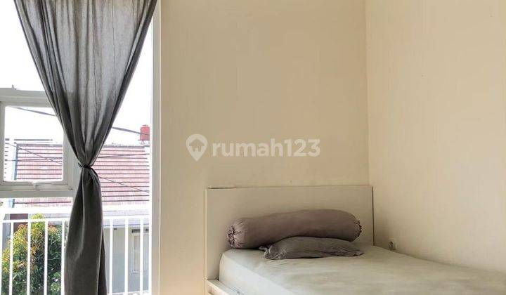 Rumah 2 Lantai Bagus Semi Furnished di Taman Kopo Indah, Bandung 2