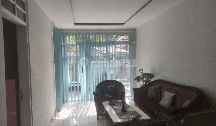 Rumah Bagus Semi Furnished SHM di Terusan Buah Batu, Bandung 2