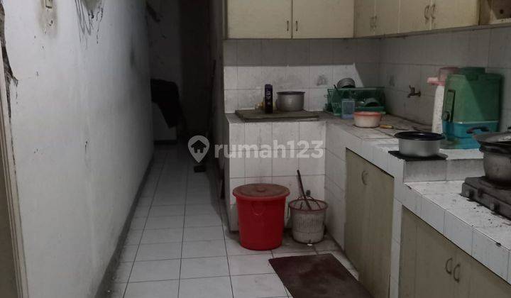 Rumah Bagus Unfurnished SHM di Jalan Muara Sari 2