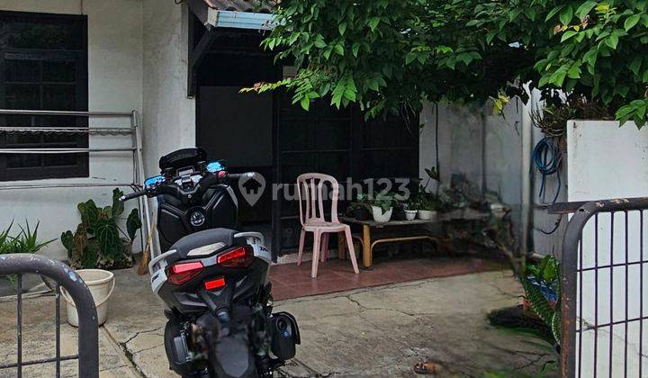 Rumah Bagus Unfurnished SHM di Taman Rahayu 1, Bandung 2