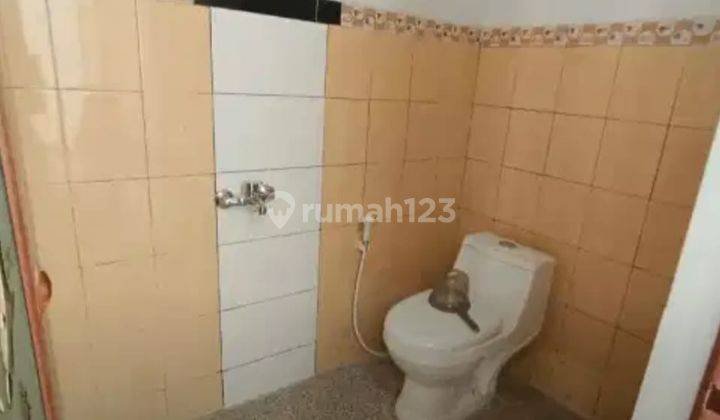 Rumah Bagus Unfurnished SHM di Komplek Bumi Harapan , Bandung 2