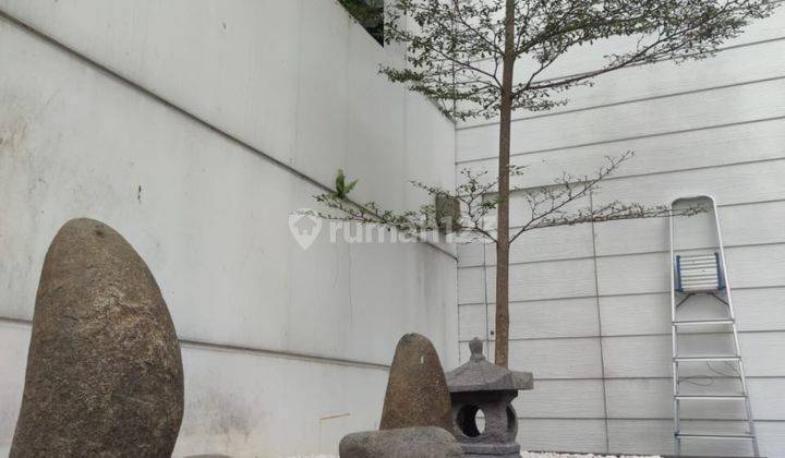 Rumah Bagus Unfurnished SHM di Budi Indah , Bandung 2