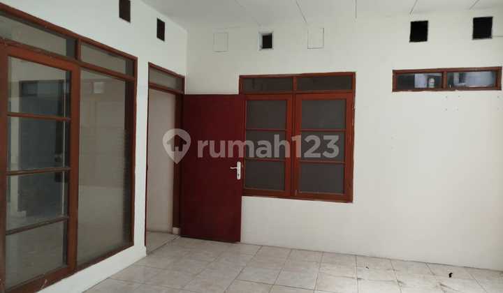 Rumah MURAH Bagus Unfurnished SHM Taman Kopo Indah 3, Bandung 2