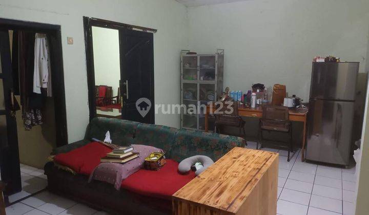 Rumah Bagus Unfurnished SHM di Sayap Moh Ramdan, Bandung 1