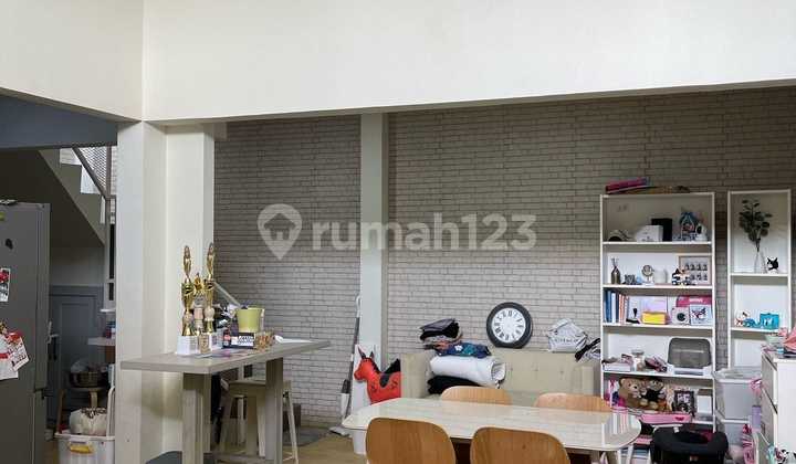 Rumah Turun Harga Bagus Semi Furnish SHM Tatar Banyak Sumba, KBP