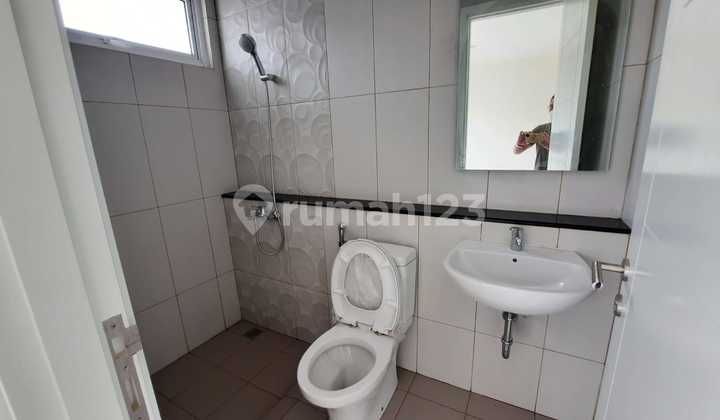 Turun Harga Rumah Murah Bagus Siap Huni Cluster Amanda,Summarecon 2