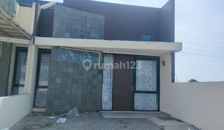 Rumah Bagus Unfurnished SHM di Komp. Cibaduyut Town House 1