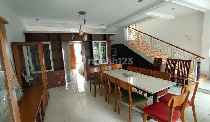 Rumah 2 Lantai Bagus Unfurnished SHM di Batujajar, Bandung 1