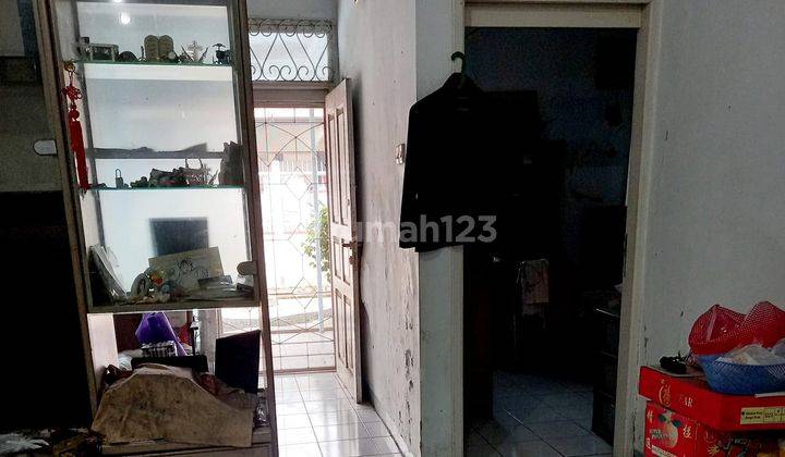 Rumah Bagus Unfurnished SHM di Jalan Muara Sari 1