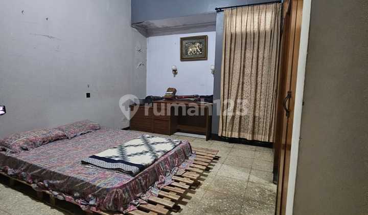 Rumah dan Tempat Usaha Bagus strategis SHM Jl. Lodaya, Bandung 2