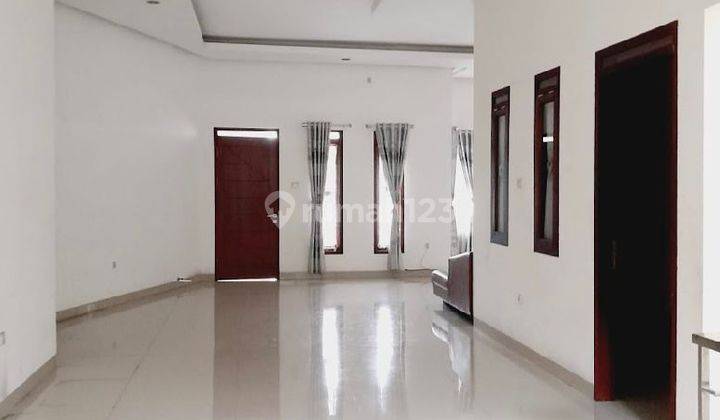 Rumah Bagus MURAH cantik Unfurnished SHM di Taman Mekar Utama 1