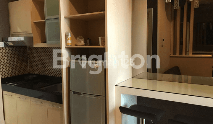 FURNISHED 1 BR APARTEMEN CITY VIEW STRATEGIS DEKAT BALAI KOTA, TUNJUNGAN PLAZA 2