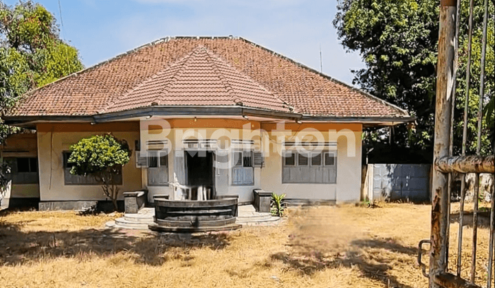 RUMAH HITUNG TANAH ZONA PERDAGANGAN LOKASI NOL JALAN NASIONAL 1