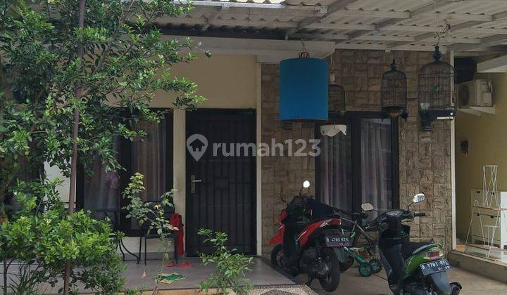 Di Jual rumah 2 lantai langsung huni di mustikajaya bekasi kota  2