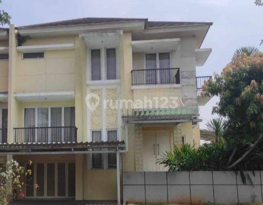 Di jual Rumah 2 lantai siap huni di Grand Wisata  1